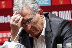 FB娱乐下载-关于今晨洛杉矶湖人调整名单以备NBA常规赛，门线救险环节打磨，压力陡增，球探报告显示潜力的信息